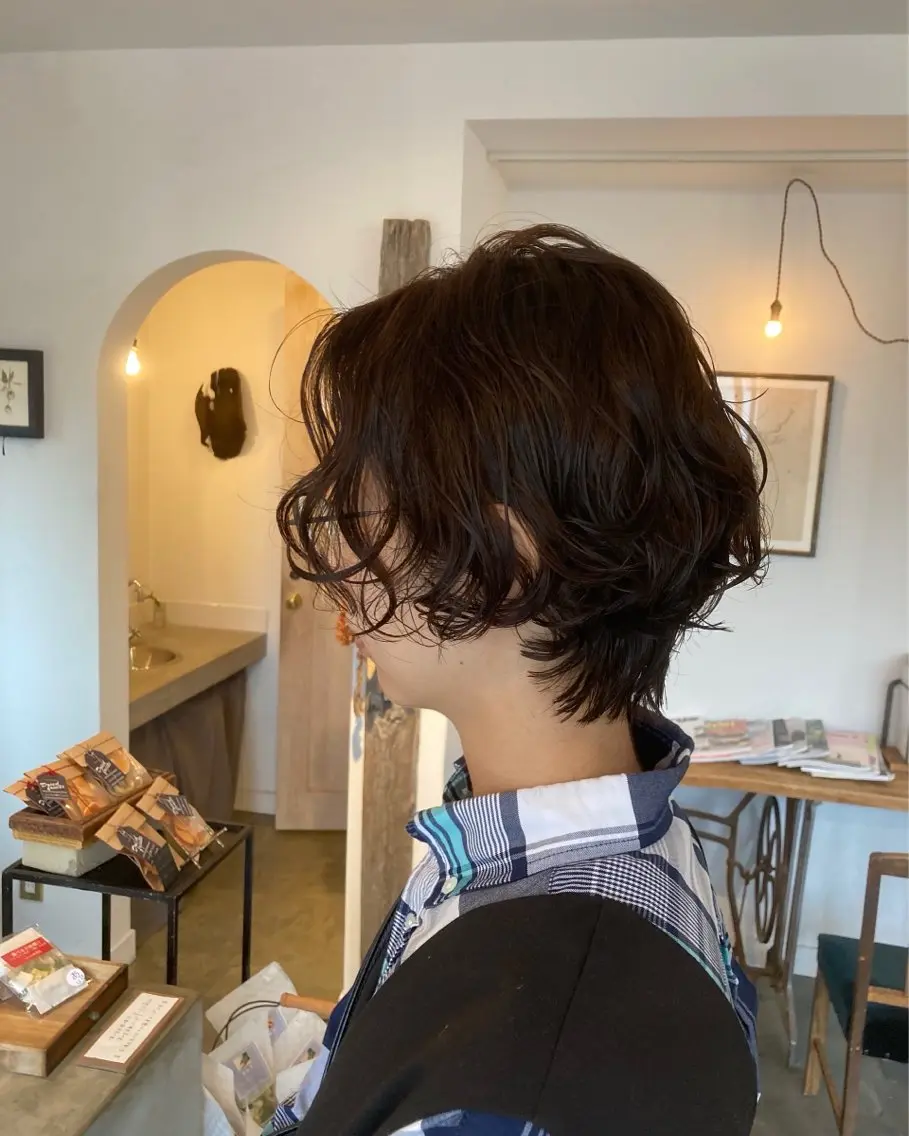 ショート パーマ ショートヘア vahan✂︎ 小林未果🕊のヘアスタイル