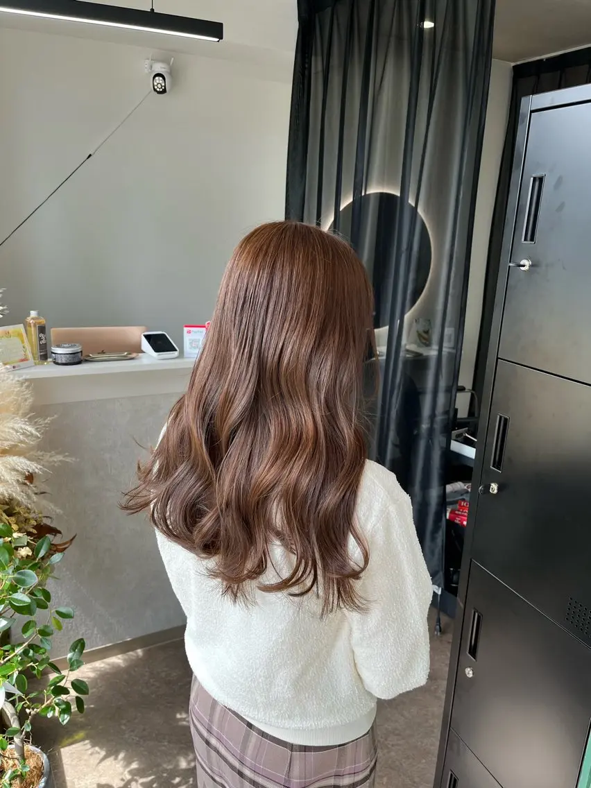 カラー ブラウンカラー ヘアカラー 本木下朋花/髪質 改善×ダブルカラーのヘアスタイル