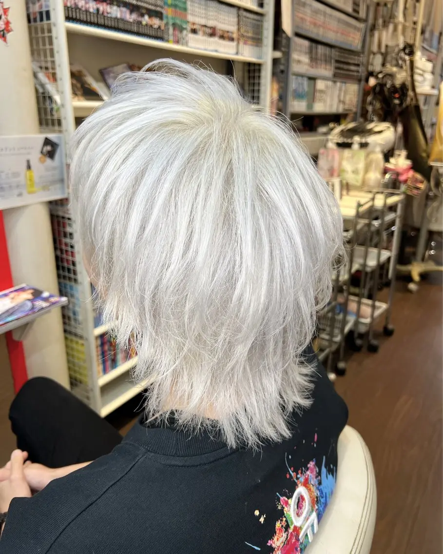 【💣メンズ限定💣】カット＋ブリーチ2回＋全体カラーの写真