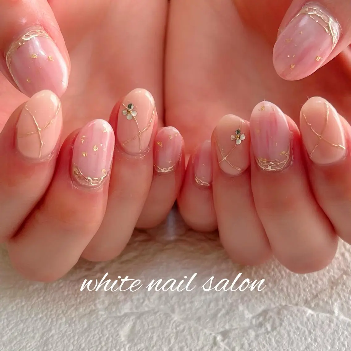 ネイル フットネイル ジェルネイル ハードジェル ラメ(グリッター) 持ち込み ハンドネイル white nail salonのネイルデザイン