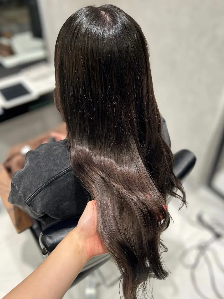 ロング カラー ヘアカラー 透明感カラー×顔周り mizuki🫧のヘアスタイル