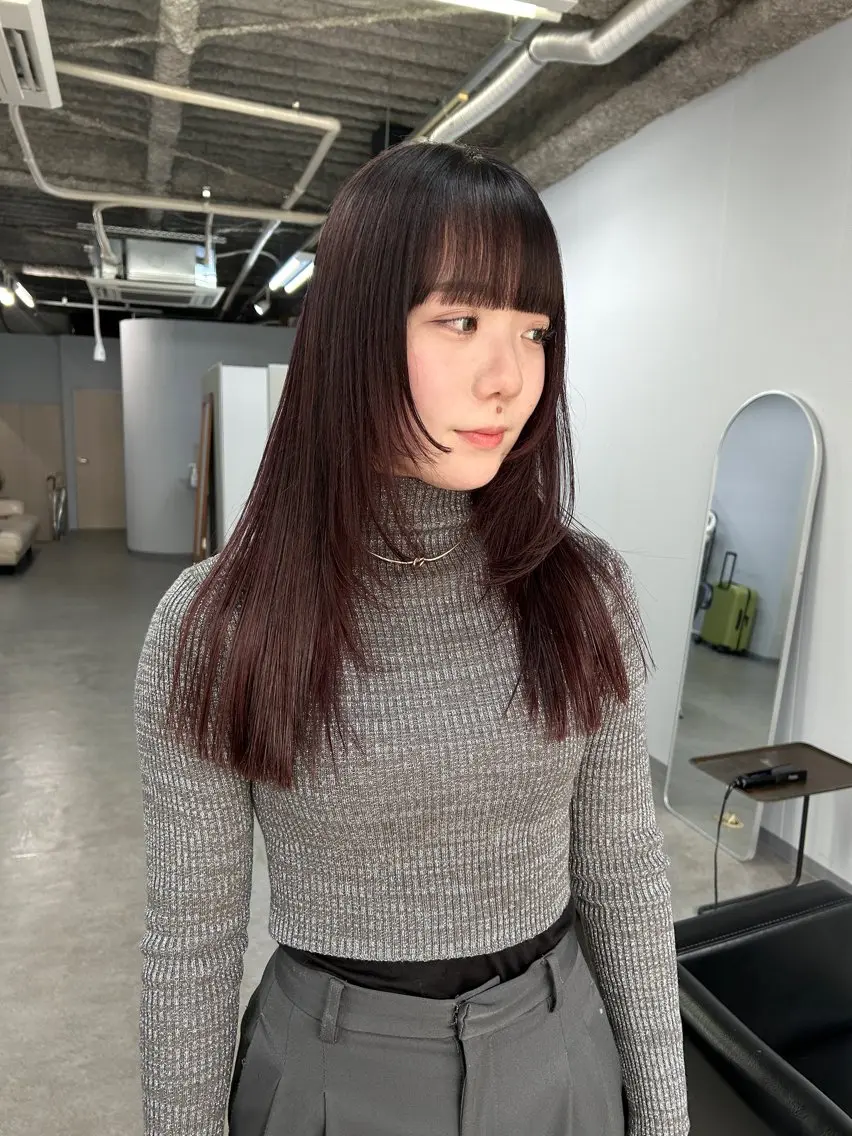 ロング 顔まわりレイヤー レイヤーカット カット ヘアカラー shiga mariaのヘアスタイル