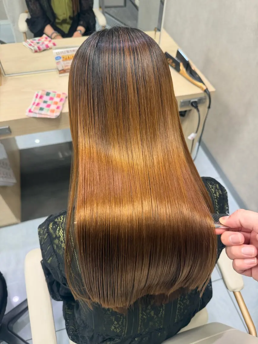 ロング パーマ カット 縮毛矯正 髪質改善/縮毛矯正 /レイヤーカット岡部のヘアスタイル