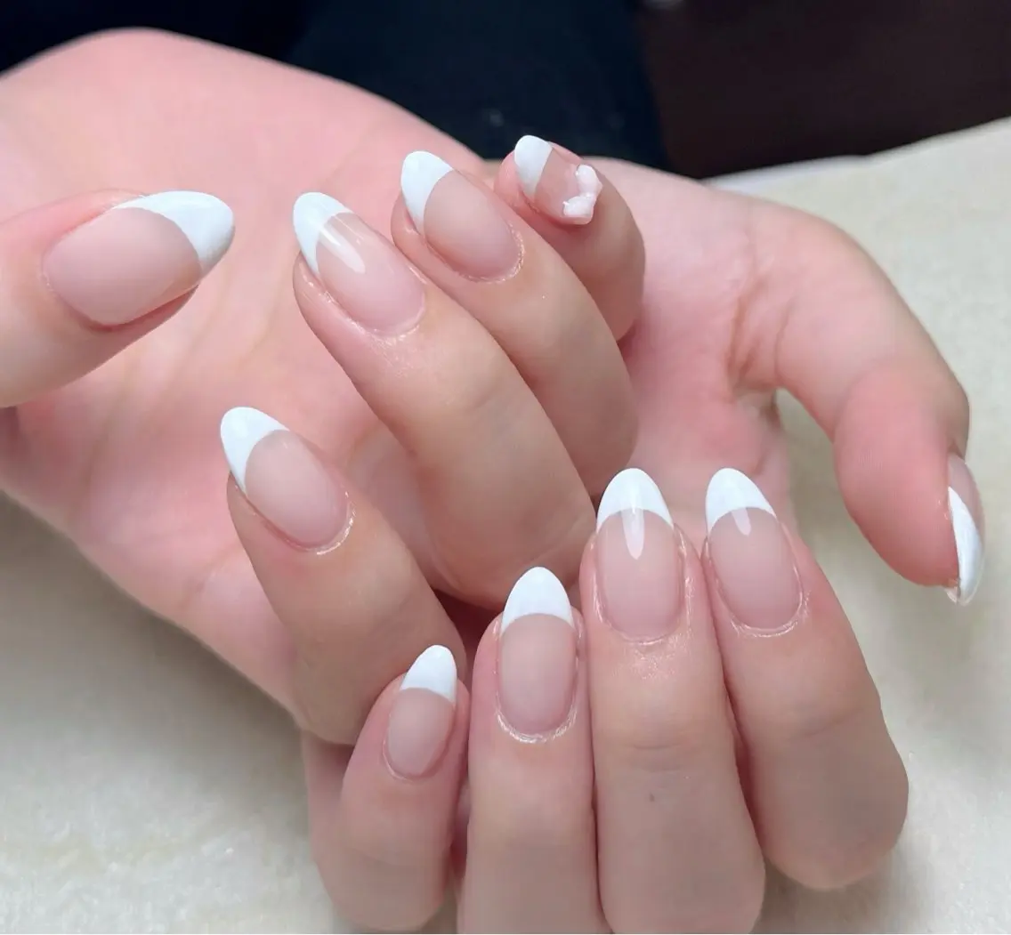 ネイル アートネイル ブラウン クリアネイル グリーン ハート ハンドネイル 中野駅から2分 MEO NAILのネイルデザイン