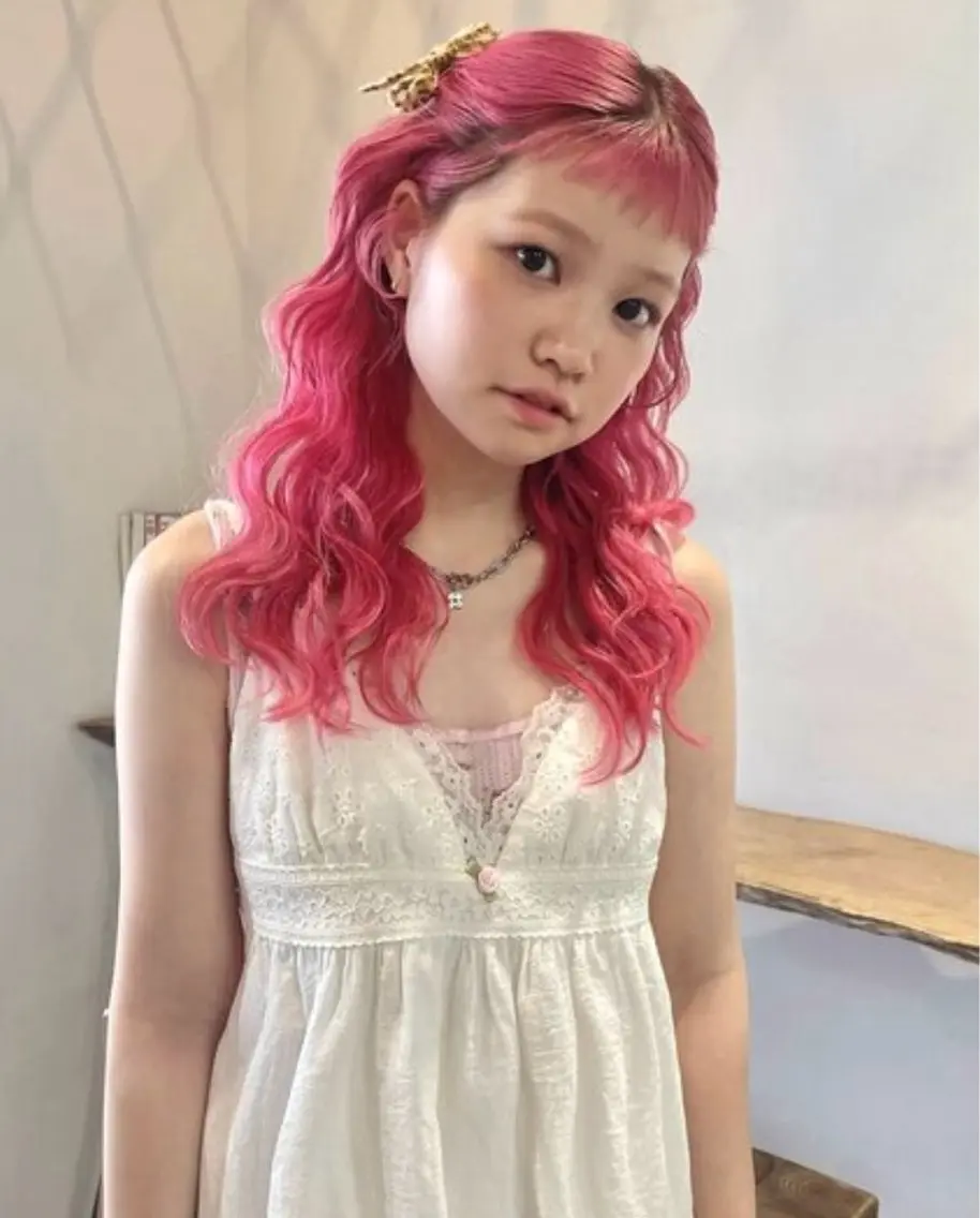 セミロング カラー ブリーチ 🎀MAMI🎀 💖のヘアスタイル
