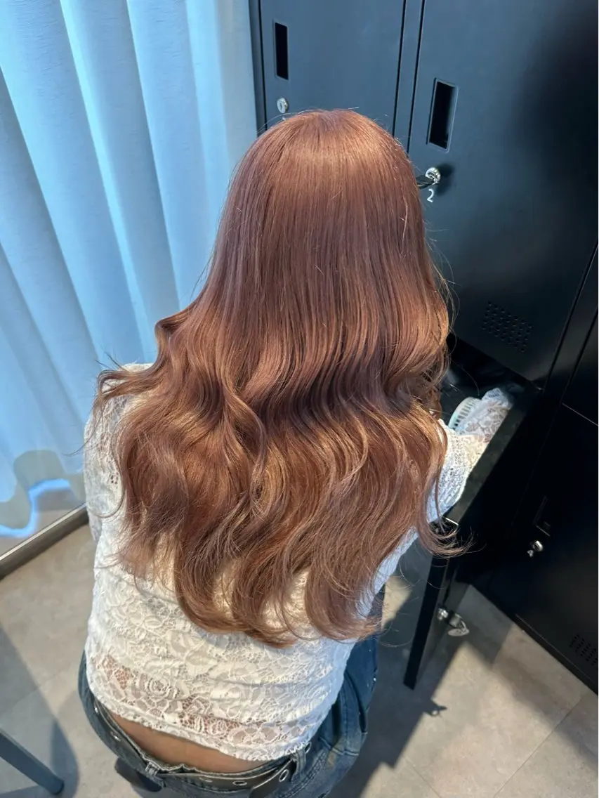 ロング カラー ヘアカラー HANAME 原宿美容室のヘアスタイル