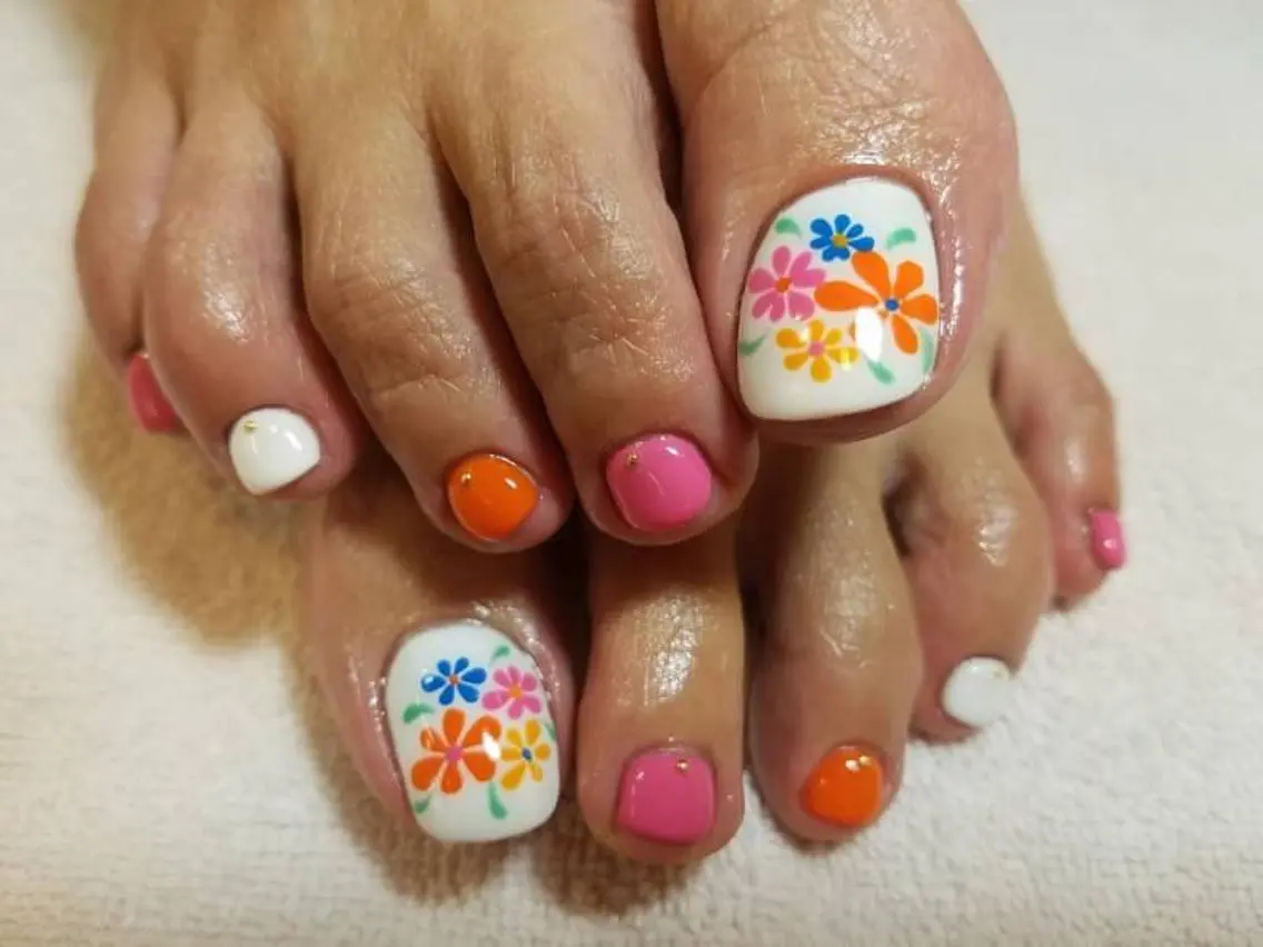 ネイル フットネイル FASTNAIL PLUS 新宿店のネイルデザイン