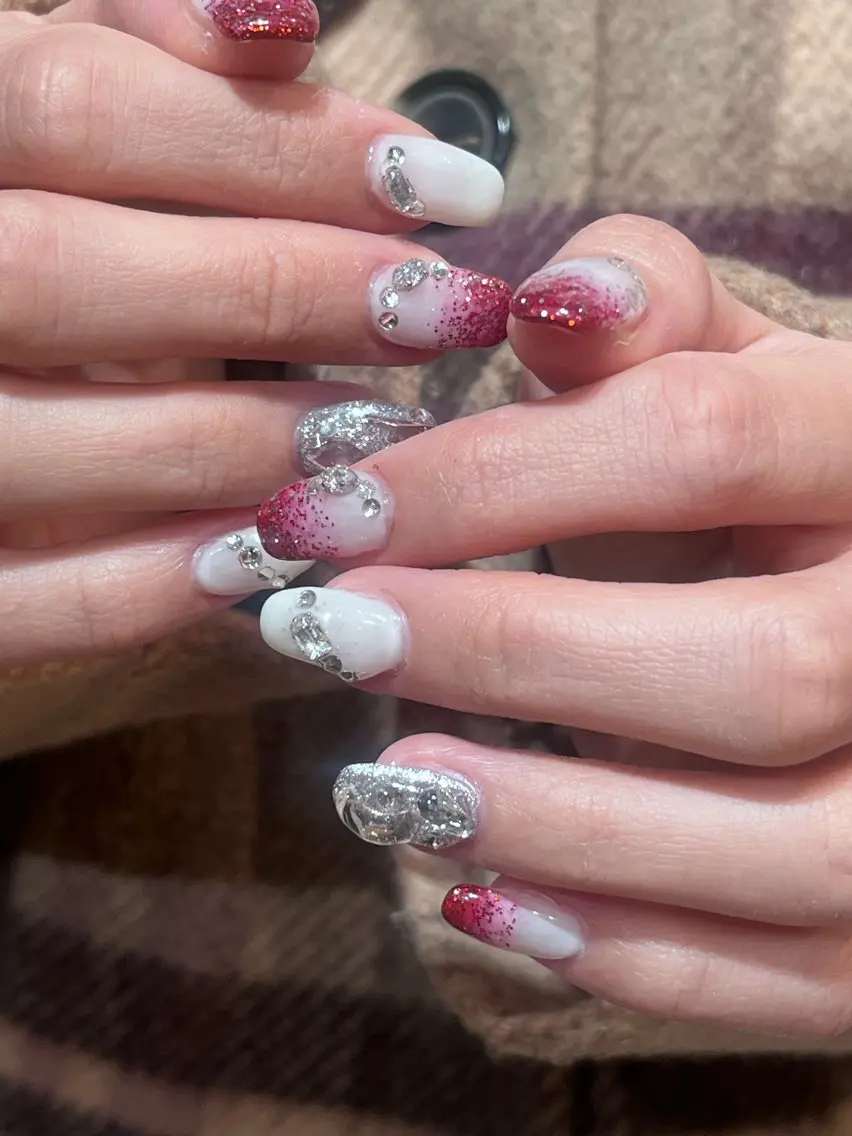 ネイル ハンドネイル 🩶レイナ🩶 color/nailのヘアスタイル