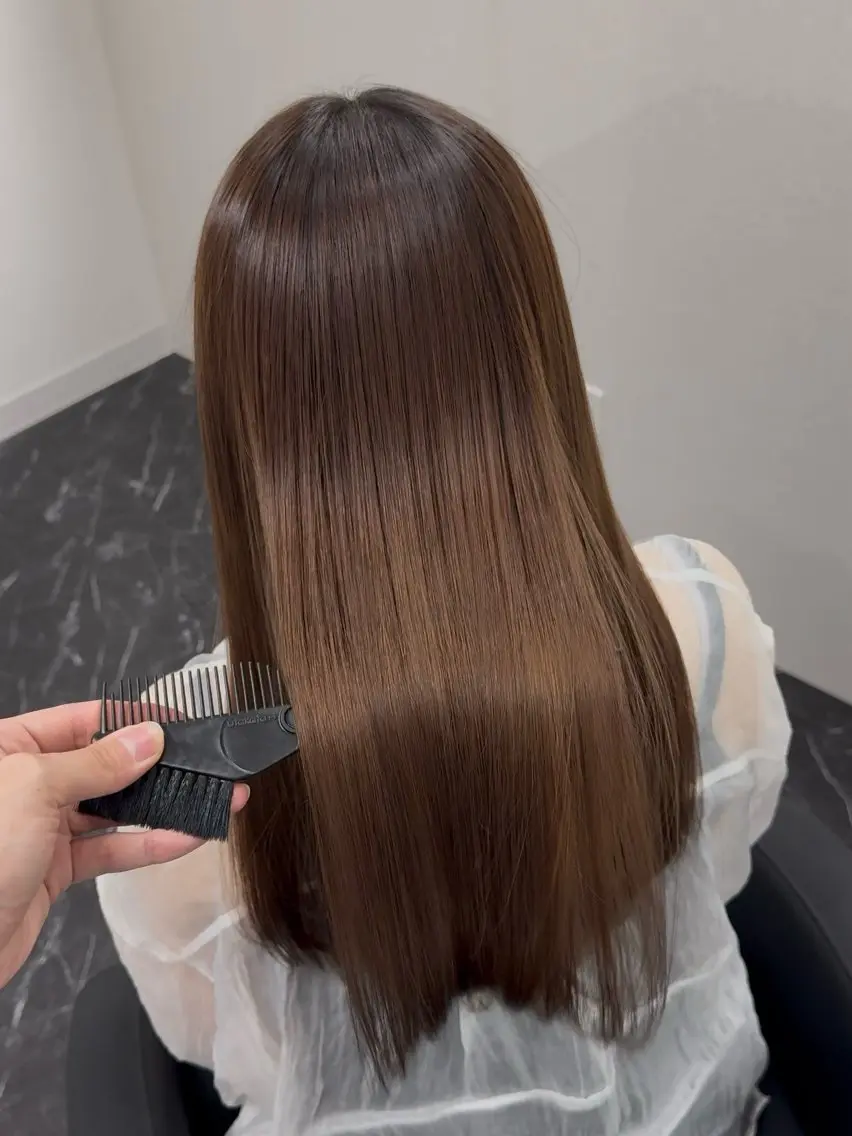 ロング カラー パーマ ヘアアレンジ メンズ キッズ メンズ韓国風 黒髪 ブルーカラー ブルーブラック レッドカラー 髪質改善Ⅰ透明感 艶カラーⅠたつやのヘアスタイル