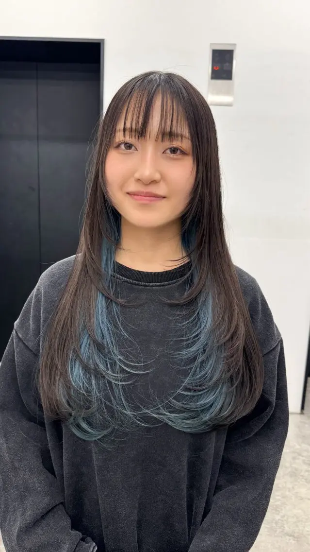 ロング 韓国風ヘア レイヤーカット ロング 美髪矯正 韓国レイヤーのヘアスタイル
