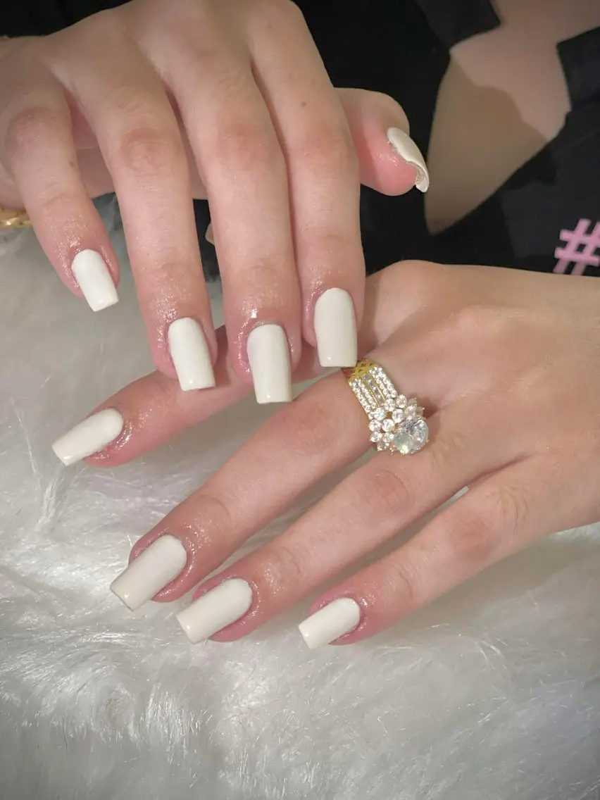 ネイル アートネイル 成人式 ジェルネイル ニュアンスネイル ネイルチップ Kora Nailのネイルデザイン