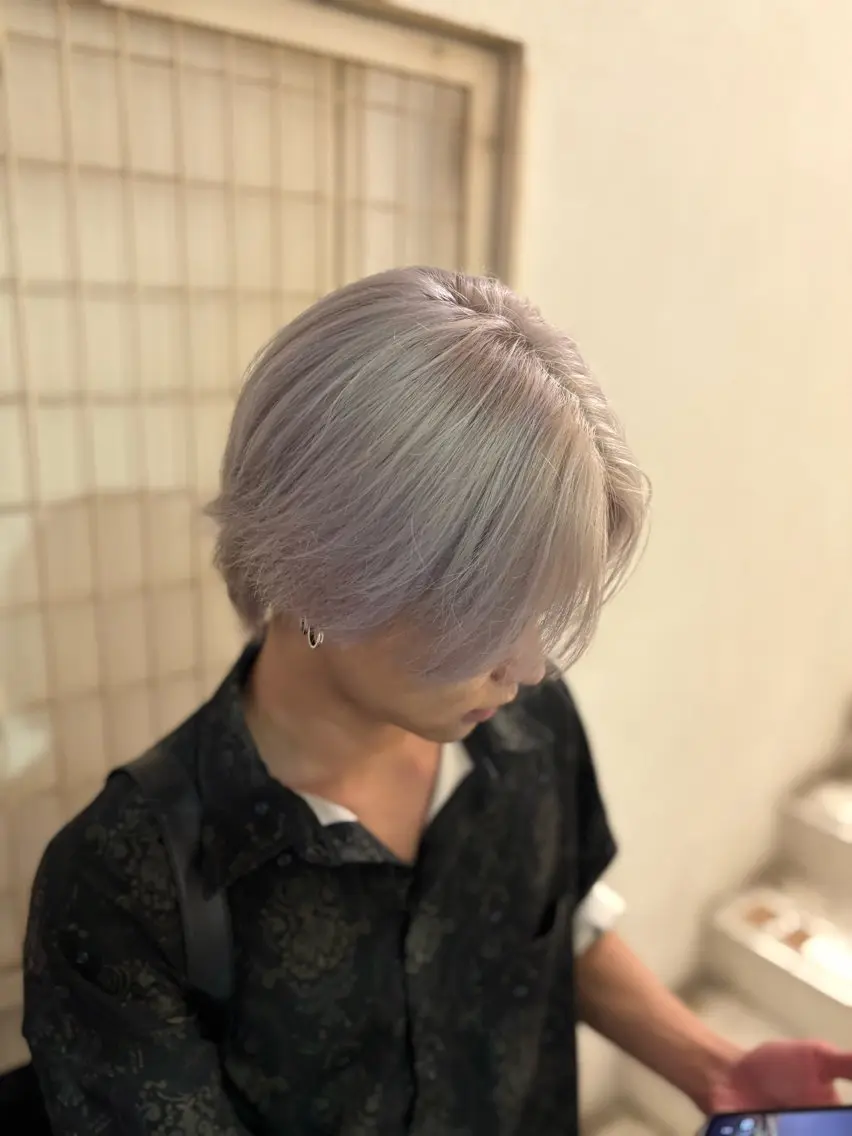 【ご新規様限定】✨透明感◎ ダメージ軽減✨ 【メンズ限定】カット➕ケアブリーチ「1回」➕カラーの写真