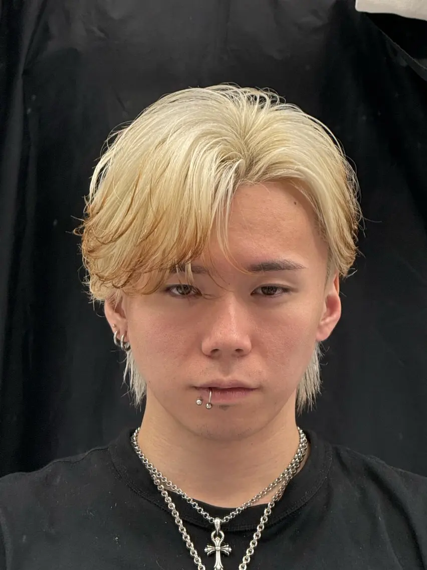 ショート カット パーマ 築地原 陵太のヘアスタイル