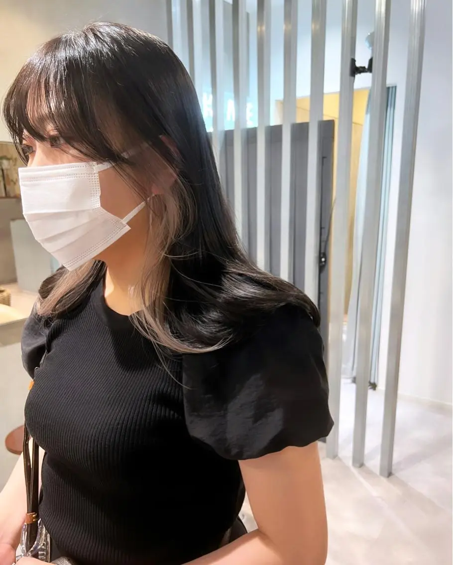 ✨大人気✨インナーカラー[ポイントブリーチ+カラー]の写真