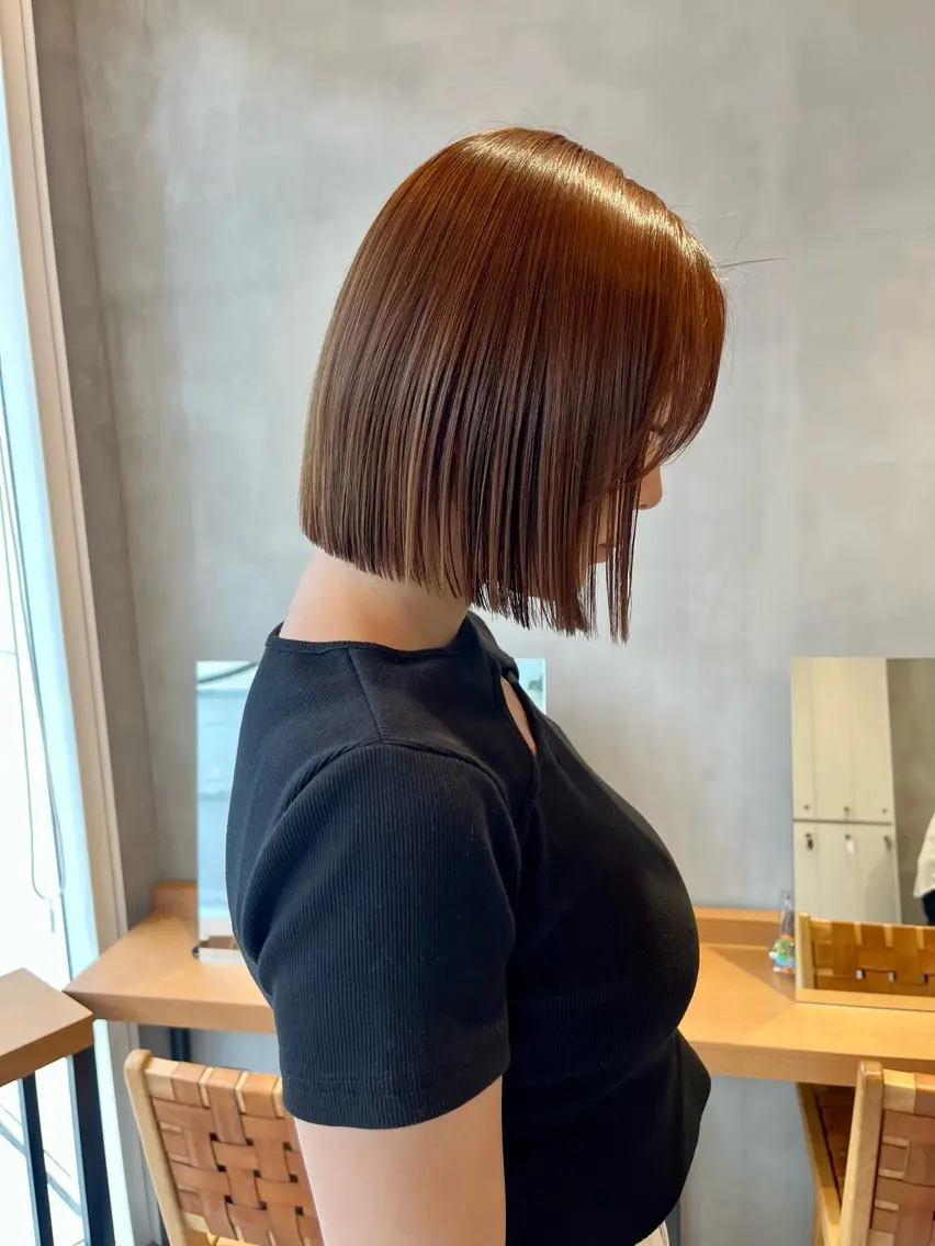 ミディアム カラー カット ヘアカラー トリートメント 縮毛矯正ボブ&顔まわ レイヤー♡TOMOEのヘアスタイル