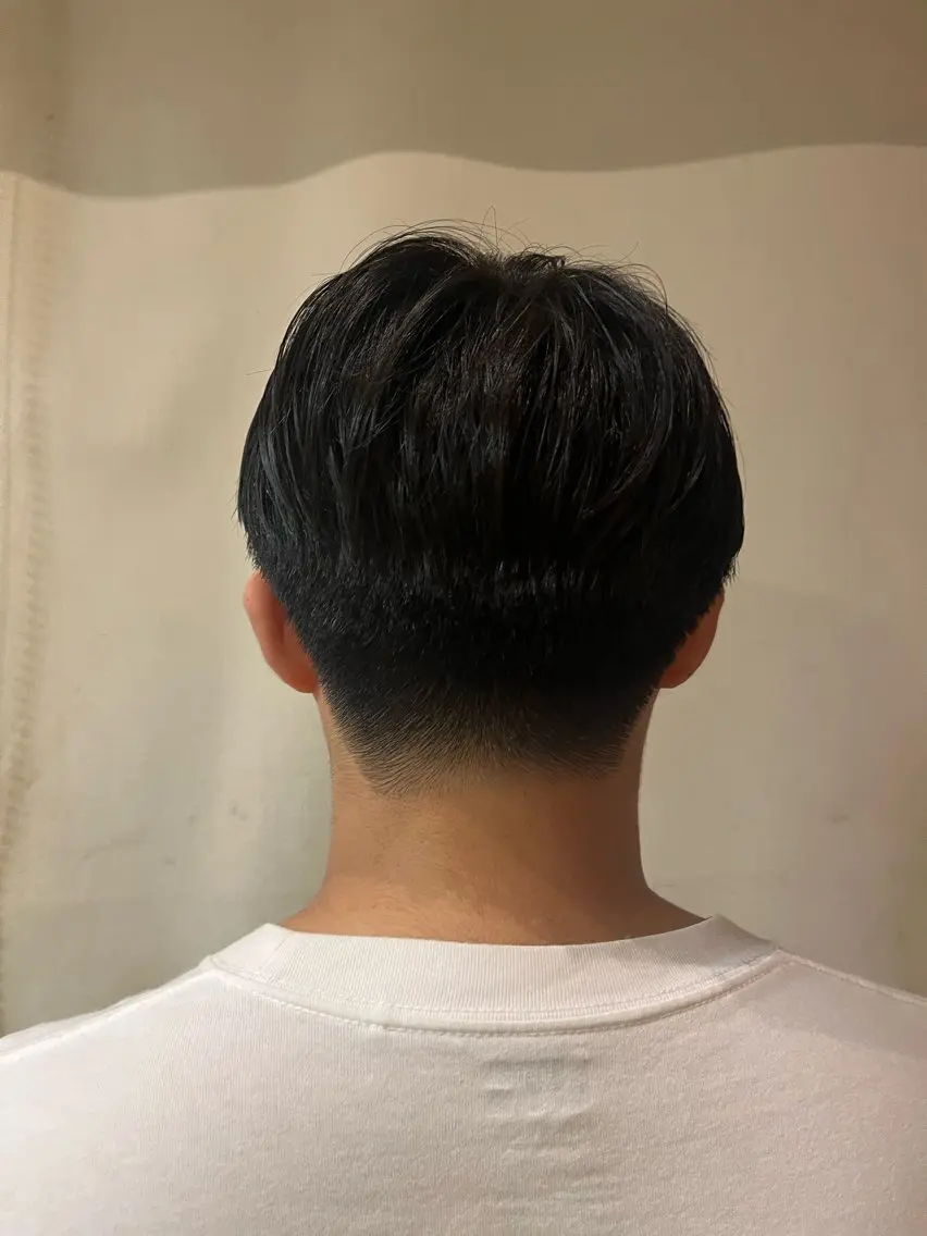 メンズ 亀井 美里のヘアスタイル