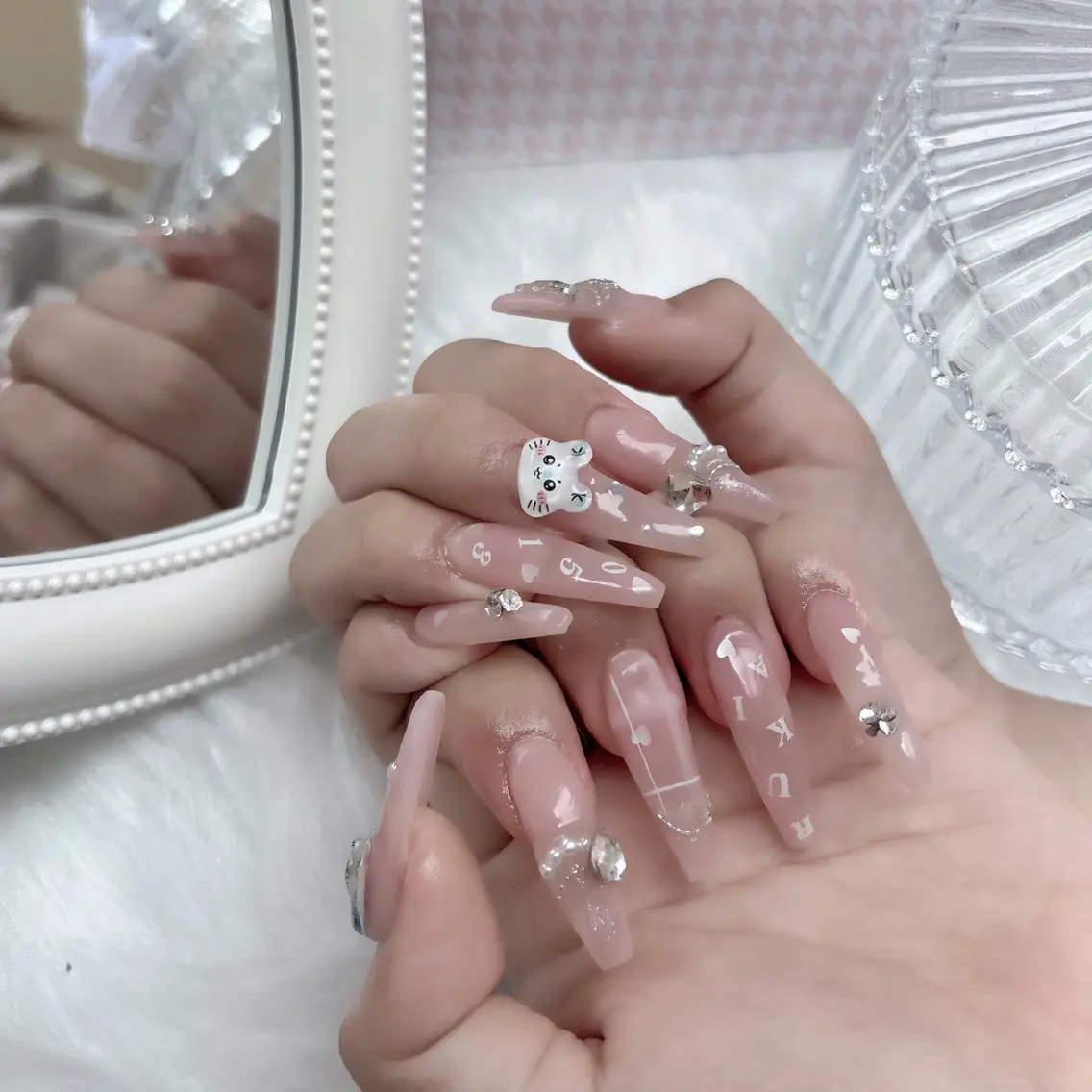 ネイル スカルプネイル merci nailのネイルデザイン