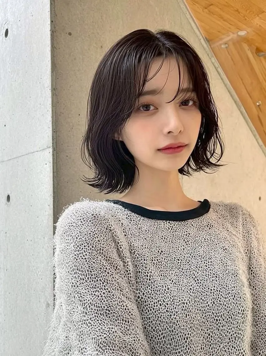 ミディアム カラー 神田 絢飛のヘアスタイル