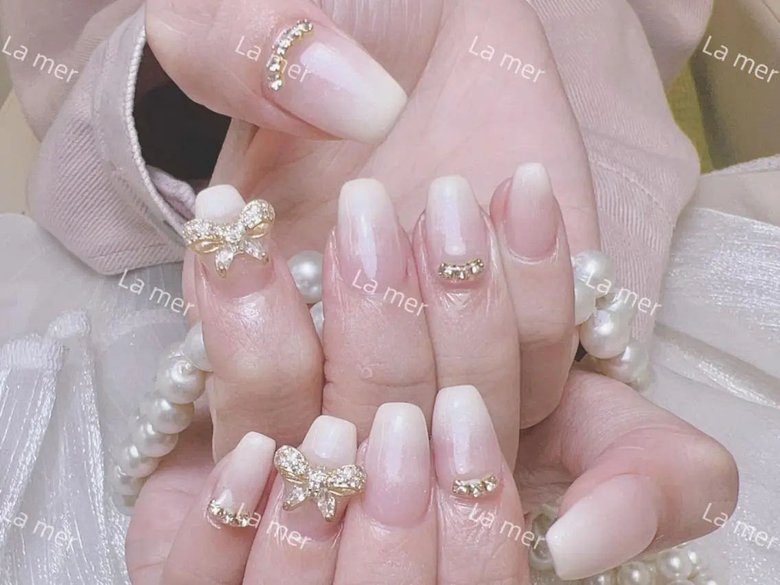 ネイル 🌻 Momoko_のネイルデザイン