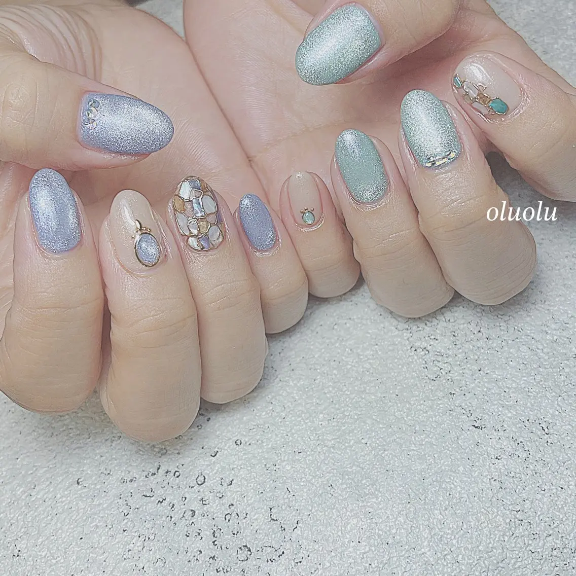 ネイル アートネイル フットネイル マグネットネイル ニュアンスネイル 春ネイル ハンドネイル 大村 紬華のネイルデザイン
