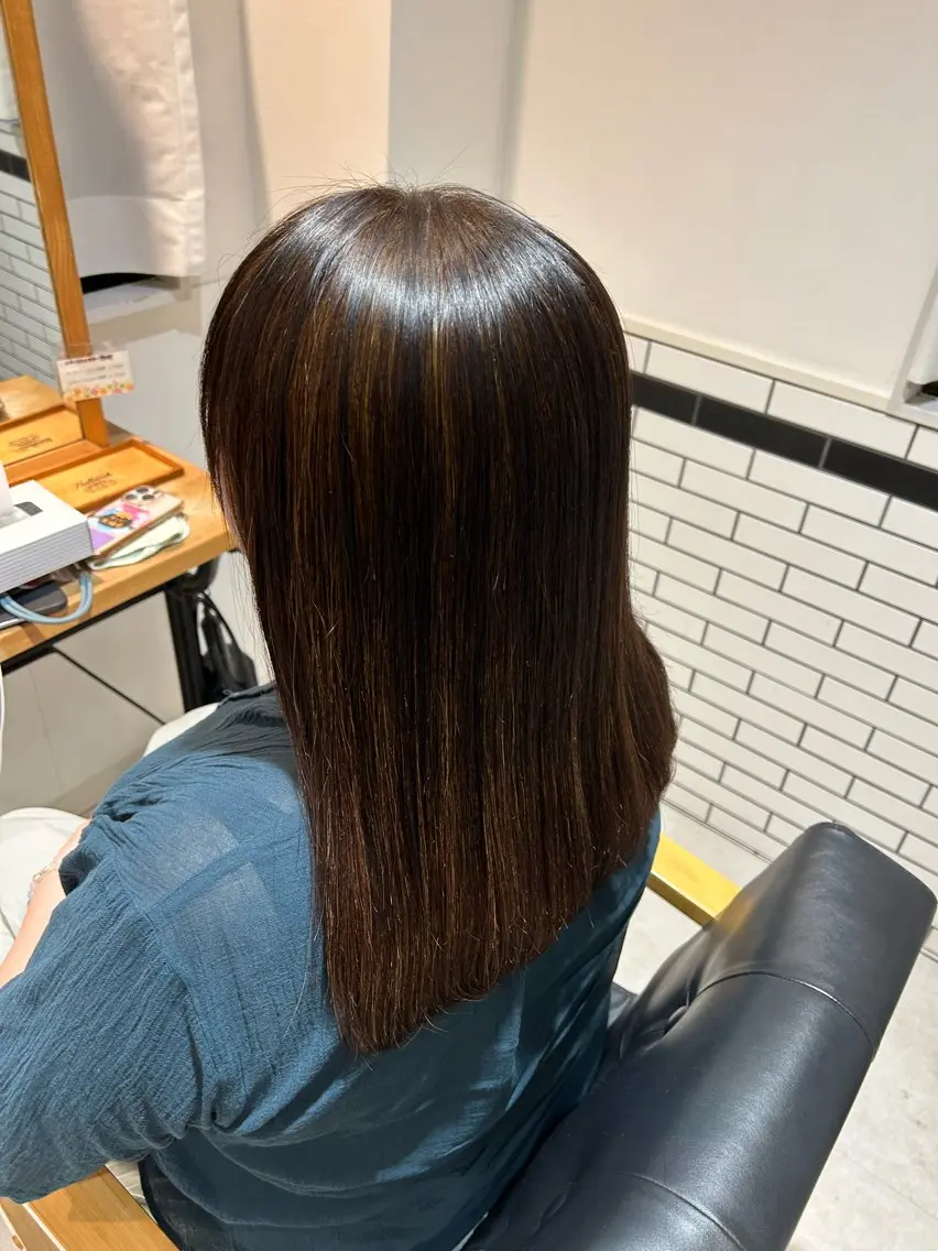 ロング カット 縮毛矯正 miho .のヘアスタイル