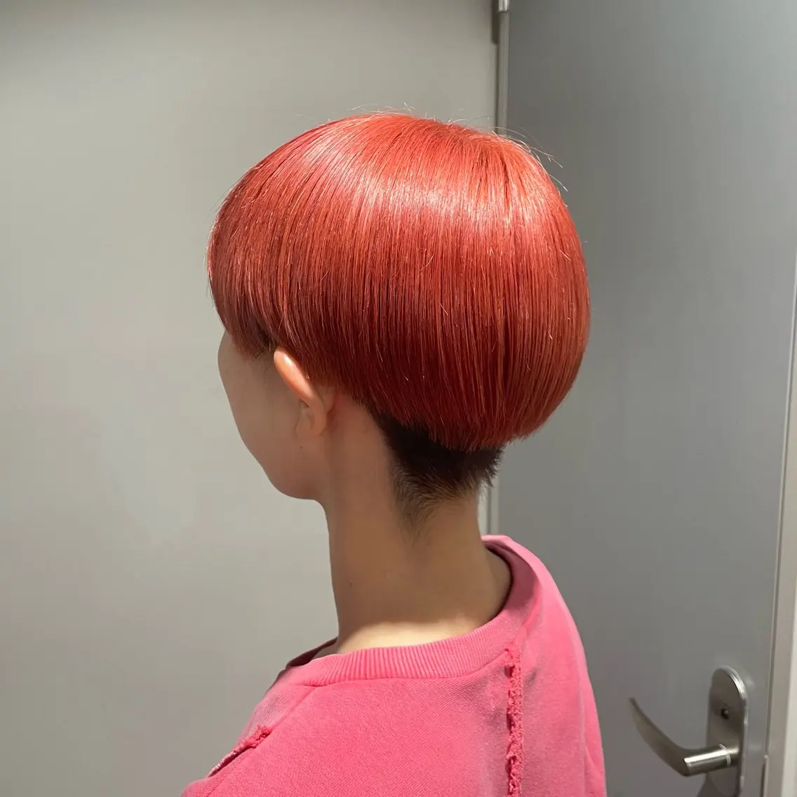 ショート カット ヘアカラー トリートメント REINA ISHIDOのヘアスタイル