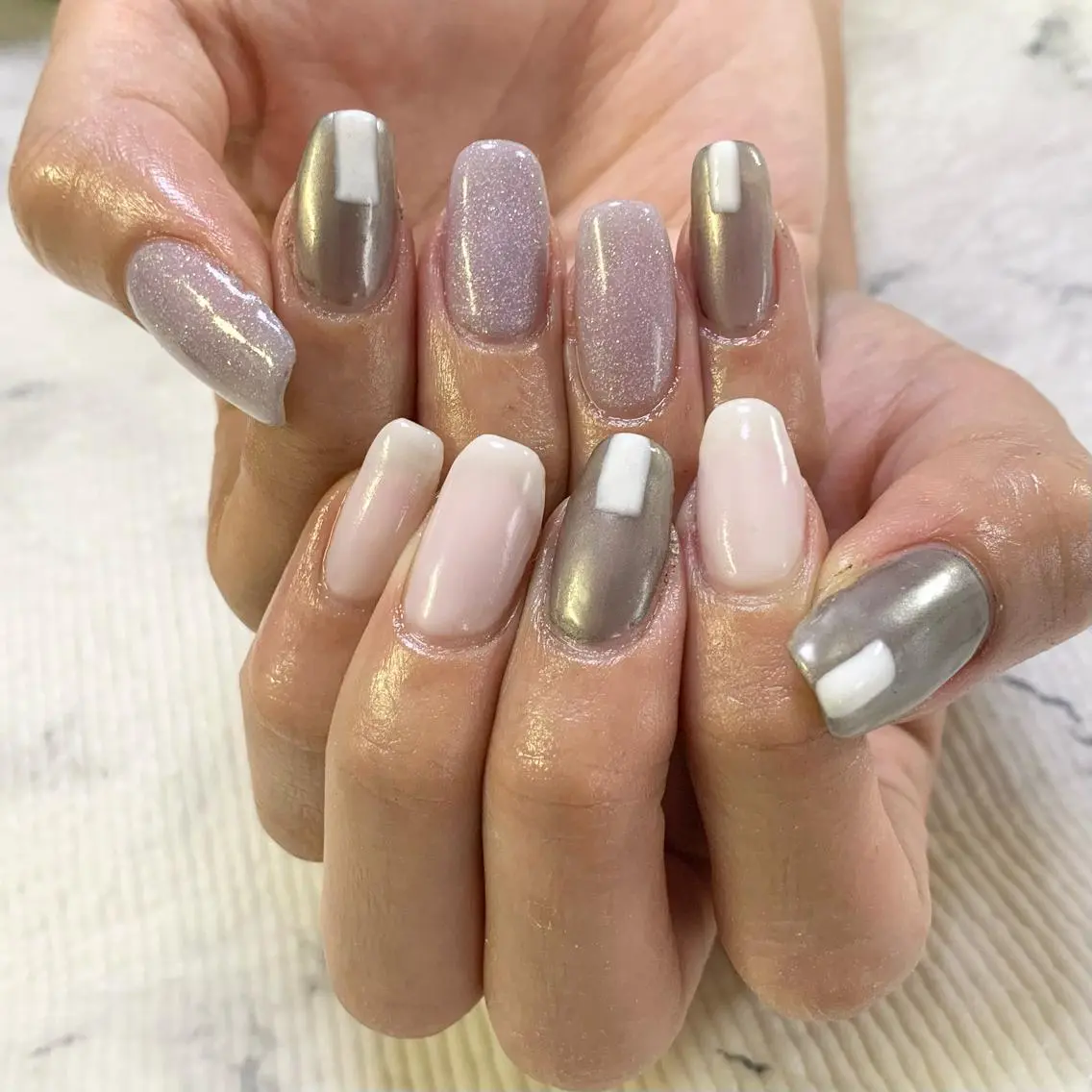 ネイル ミラーネイル Mimi Nailのネイルデザイン