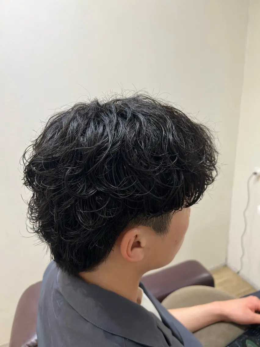ショート パーマ メンズ パーマ／メンズ ／ピンパーマ/横山のヘアスタイル