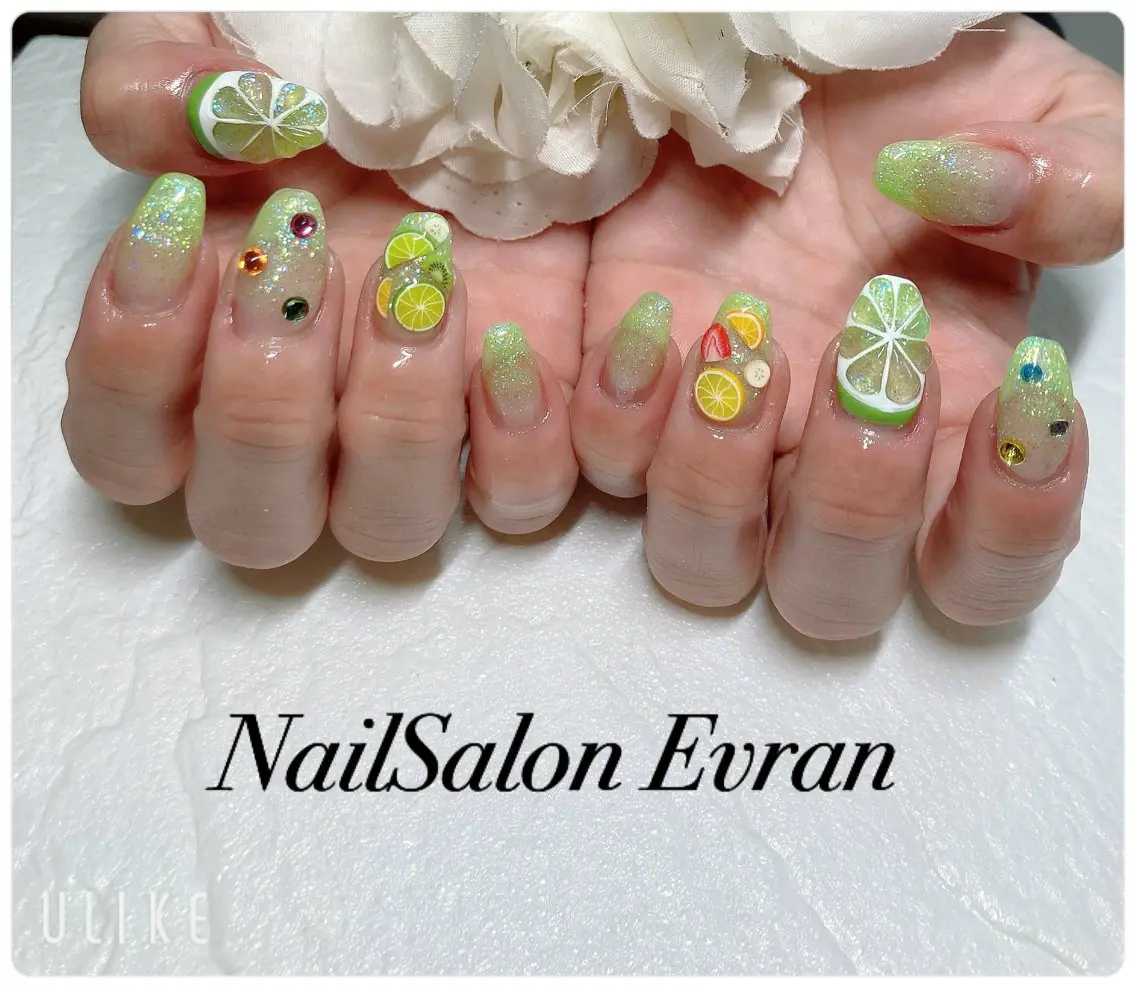 ネイル アートネイル ジェルネイル ワンカラーネイル シンプルネイル Nail salon Evranのネイルデザイン