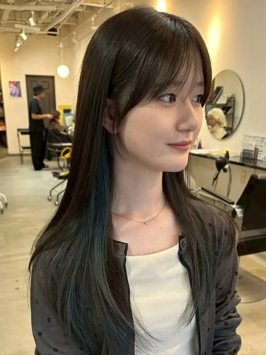 ロング LUCK rizunaのヘアスタイル