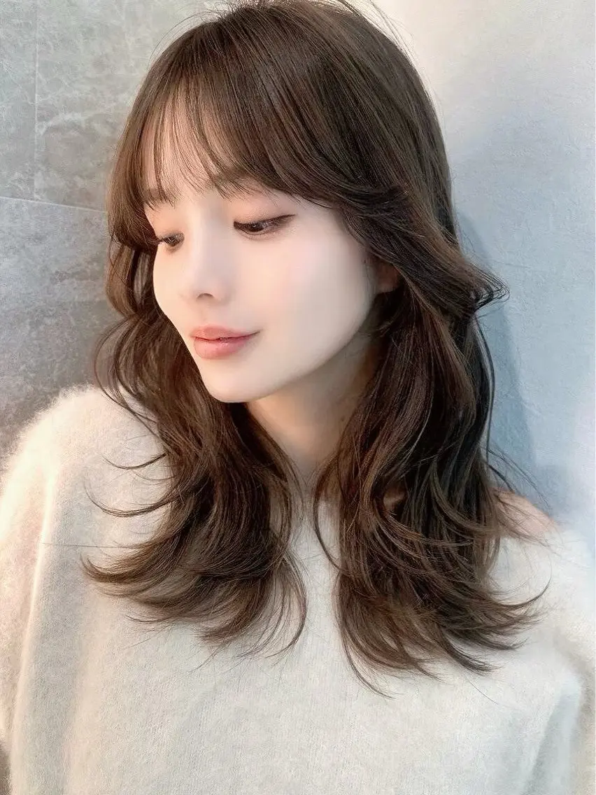 ミディアム 顔まわりレイヤー 顔周りカット レイヤーカット カット ヘアカラー トリートメント 失敗しないレイヤー/ 顔まわり☀️しゅうとのヘアスタイル