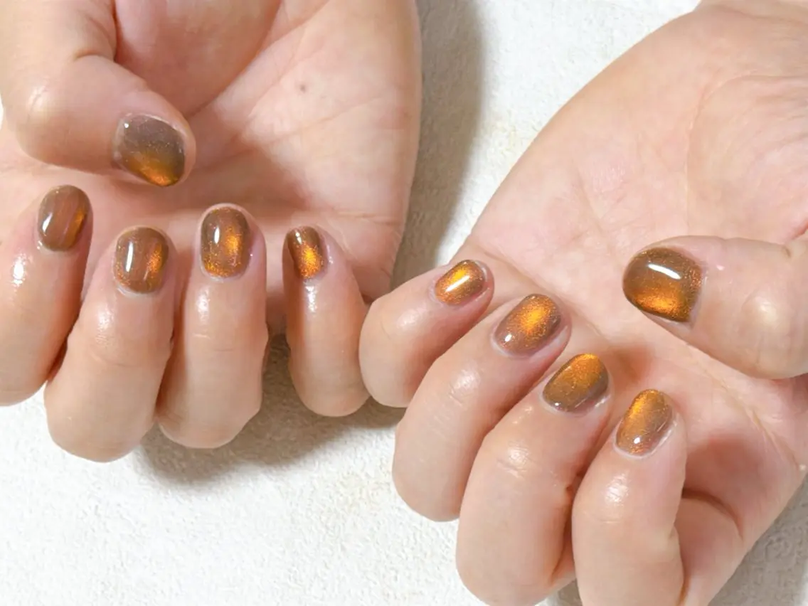 ネイル アニマル柄 オーロラネイル フットネイル フレンチネイル ジェルネイル ハンドネイル mogunail &blowのネイルデザイン