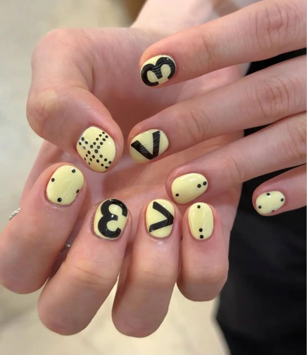 ネイル ハンドネイル Rinaky Amee Nailのネイルデザイン