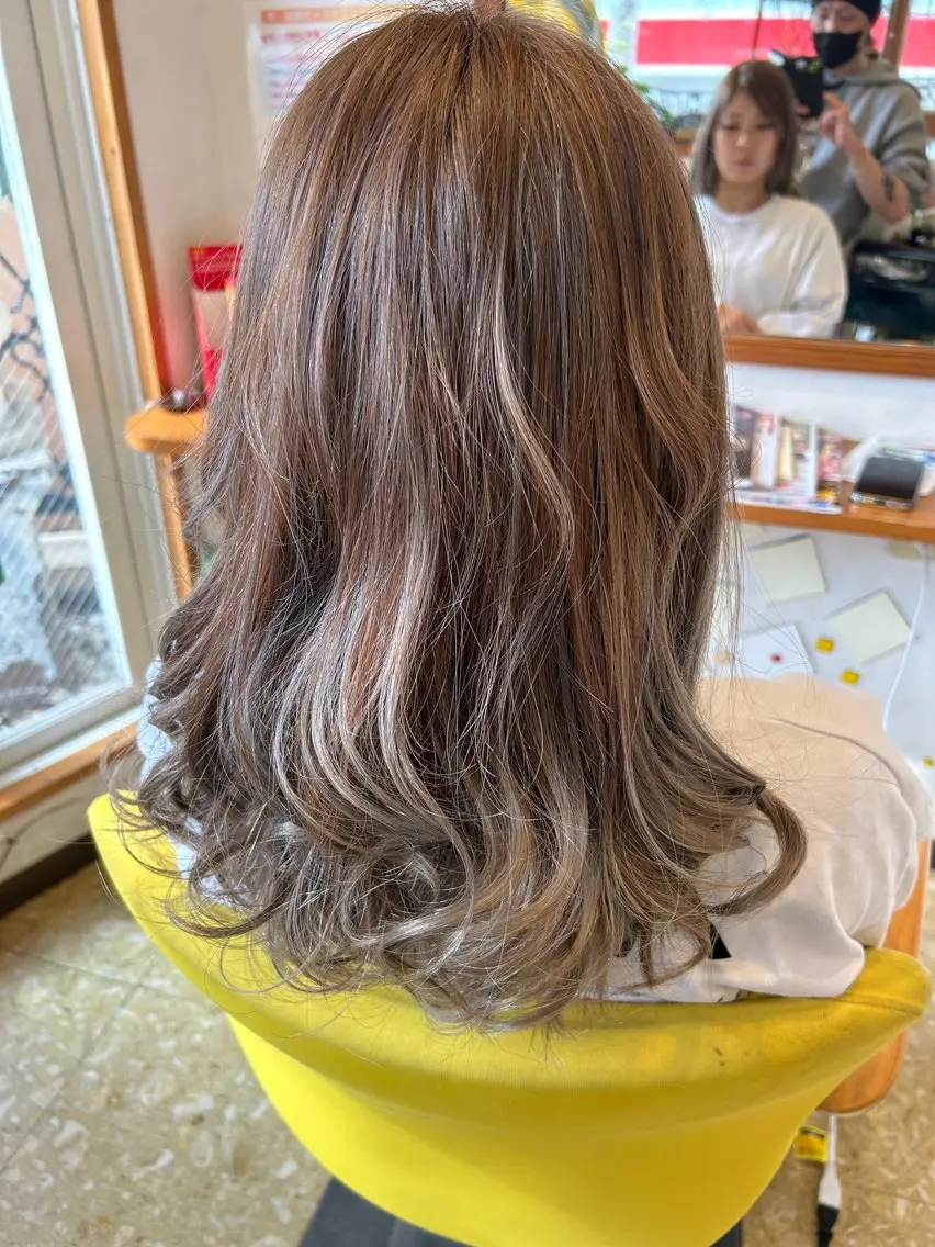 セミロング カラー 大政源氏🌈✨ Genjiのヘアスタイル