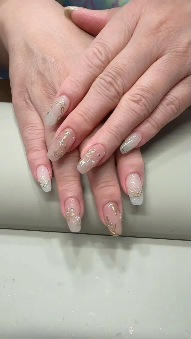 ネイル 伊藤 仙奈のネイルデザイン
