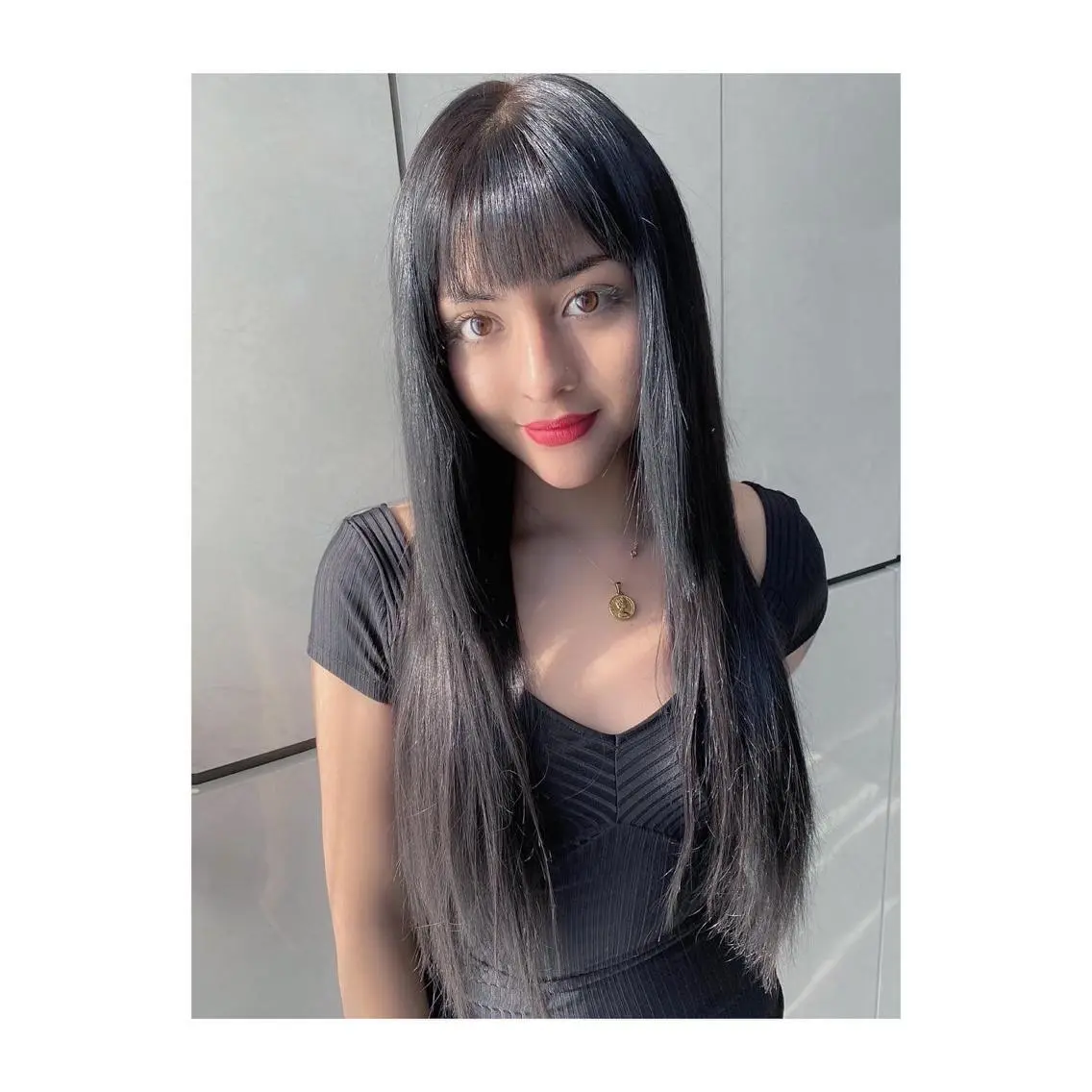 ロング カラー FAAM Tsuneのヘアスタイル