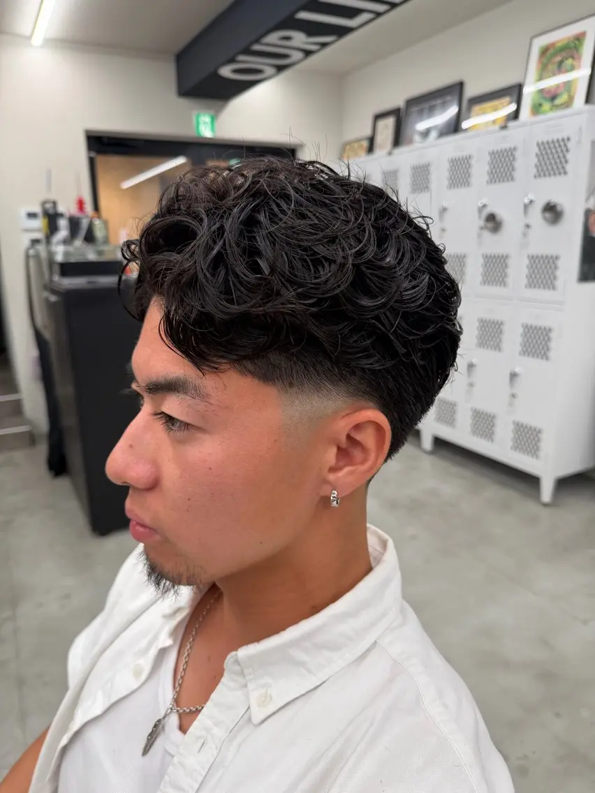 パーマ メンズ メンズパーマ カット パーマ メンズパーマ特化🔥 藤野青空のヘアスタイル