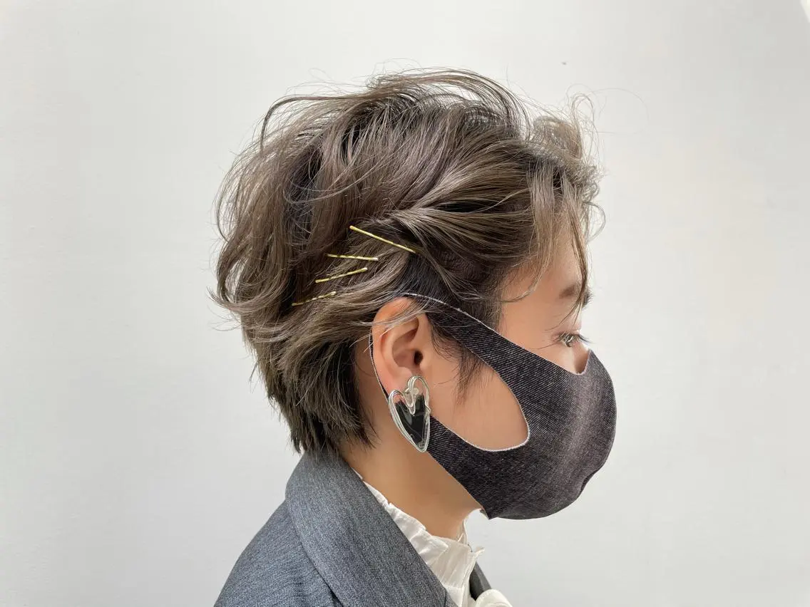 ショート カラー ヘアアレンジ ショートヘア 土屋 紗也果のヘアスタイル