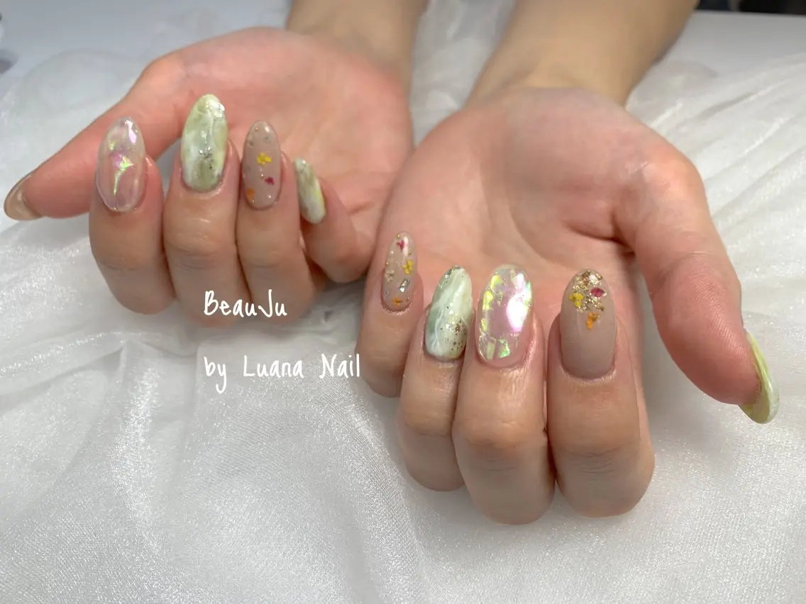 ネイル ハンドネイル BeauJu by Luana Nailのネイルデザイン