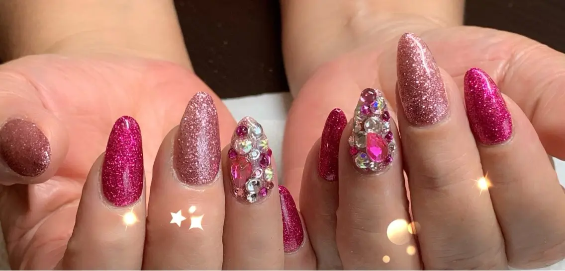 ネイル ハンドネイル glitter na ils AYAのネイルデザイン