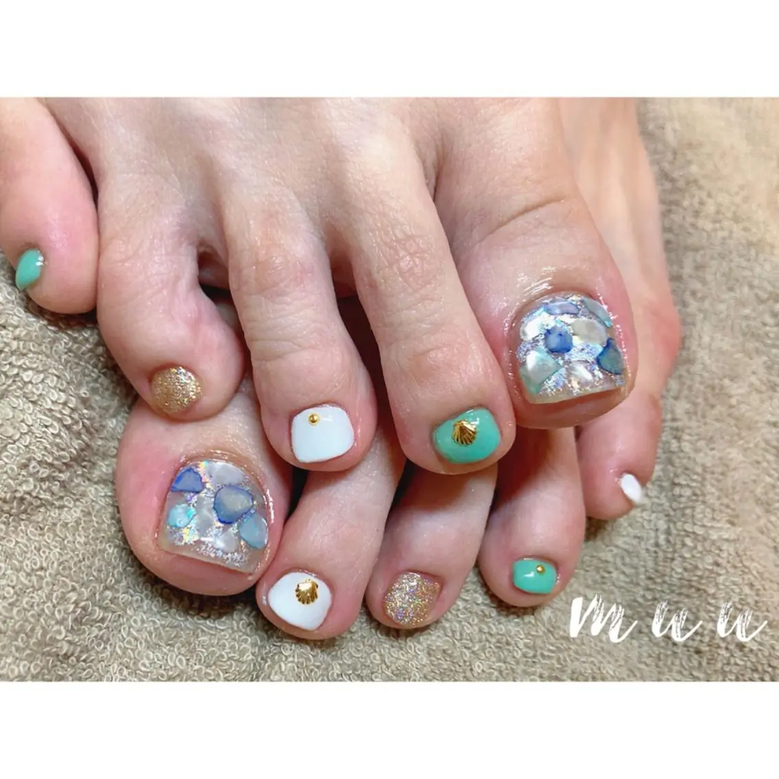 ネイル ワンカラーネイル ストーンネイル muu nailのネイルデザイン