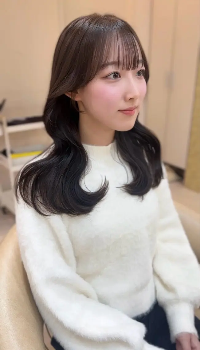 ロング カラー カット ヘアカラー トリートメント Akane レイヤー/艶カラーのヘアスタイル