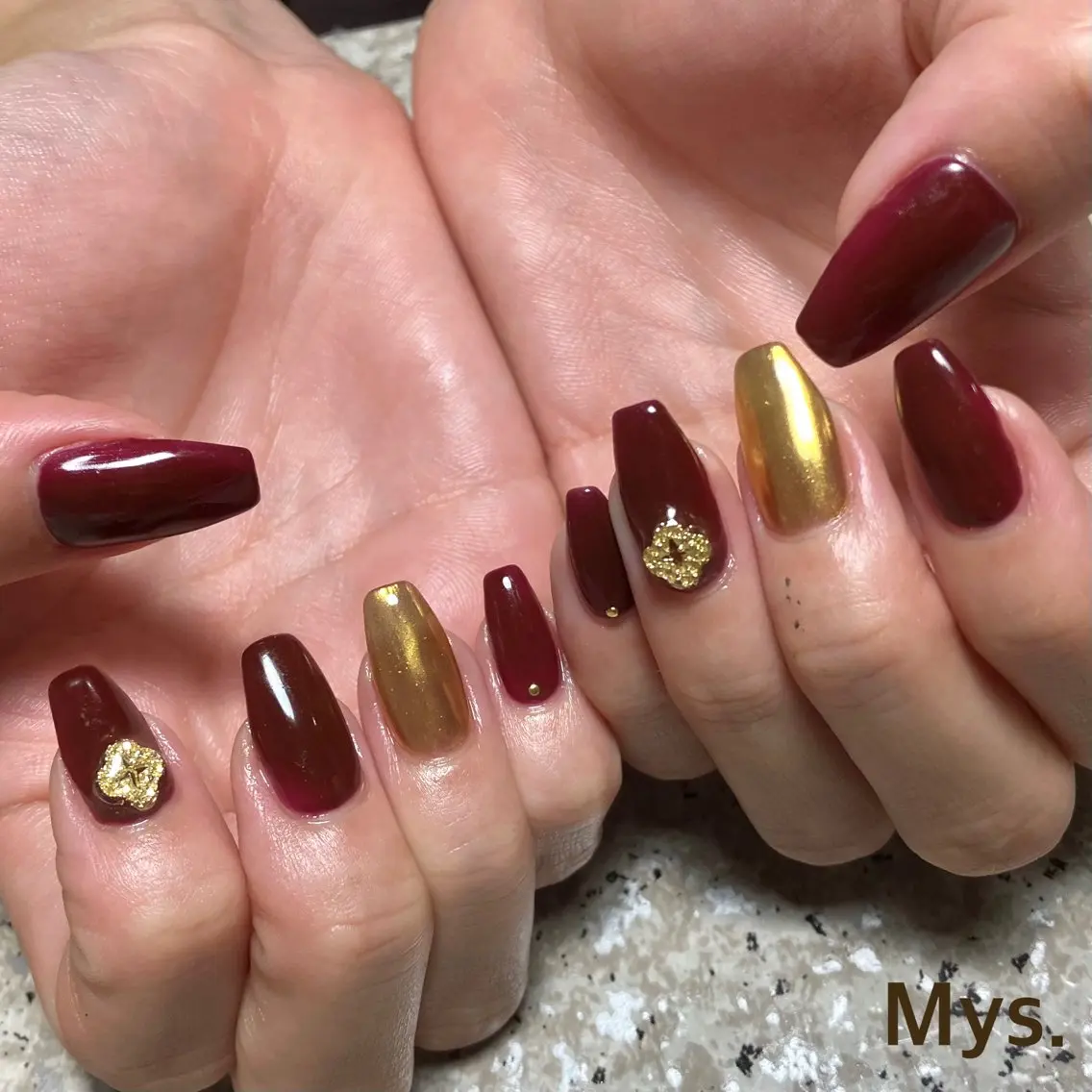 ネイル ミラーネイル ハンドネイル Mys. 三上紗紀のネイルデザイン