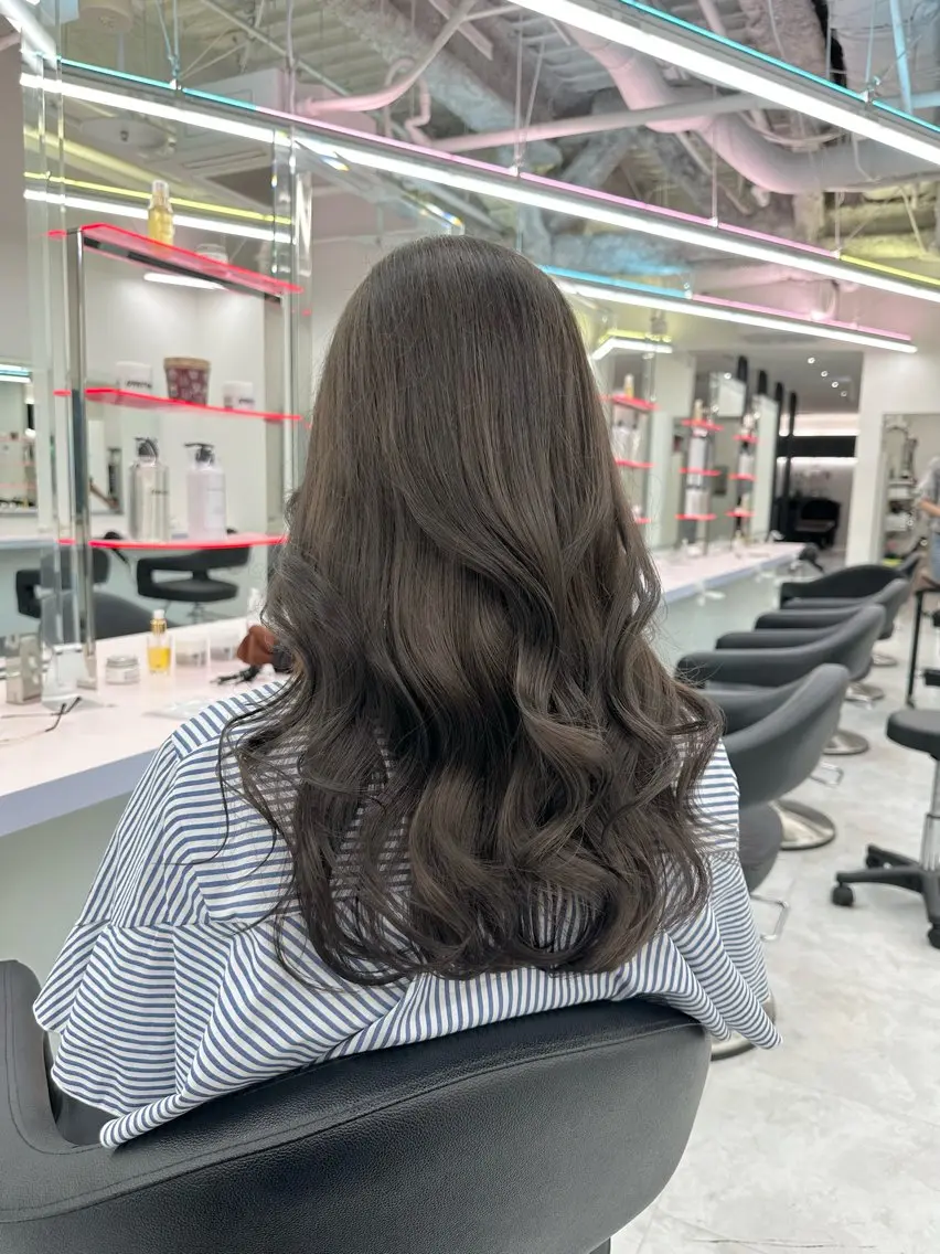 ロング カラー ヘアアレンジ メンズ ヘアカラー トリートメント ヘッドスパ ヘアセット 🌈トレンドヘア 🌈WATARU🌈のヘアスタイル