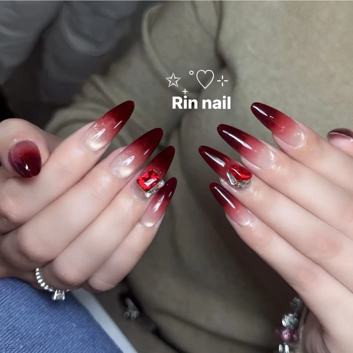 ネイル アートネイル ジェルネイル ロングネイル ニュアンスネイル スカルプネイル ハンドネイル Rin Nail 新大久保店のネイルデザイン