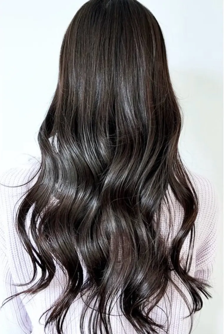 ロング カラー suzuno／ Ributeのヘアスタイル