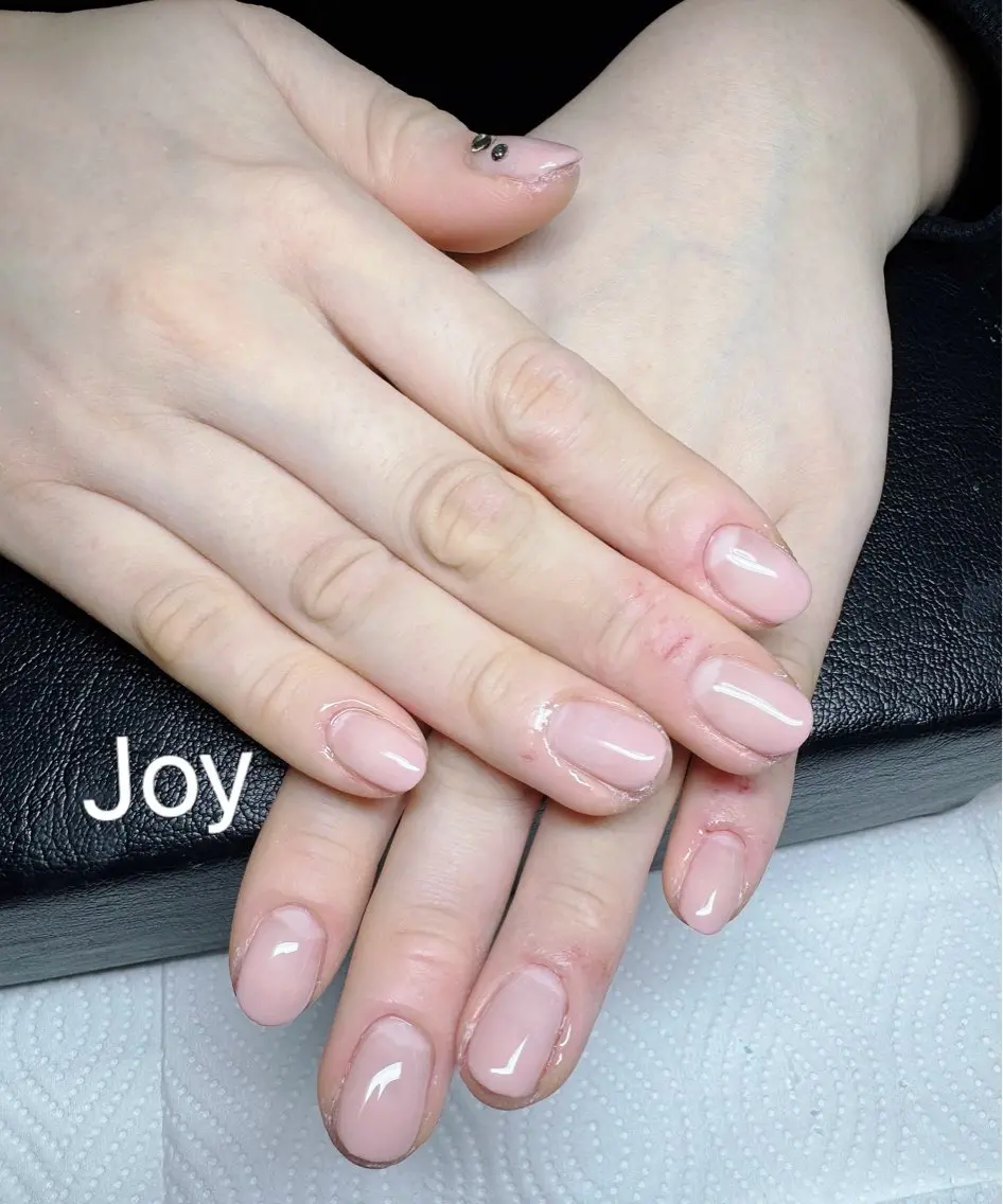 ネイル グラデーション シンプルネイル ストーンネイル Nail Salon JOYのネイルデザイン