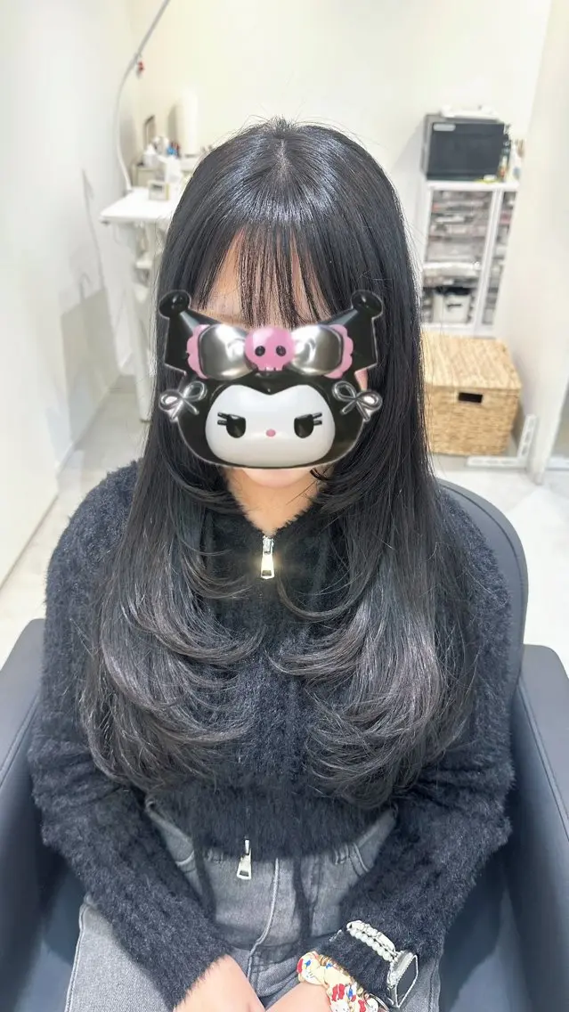 ロング カット ヘアカラー トリートメント Emuest心斎橋 SAKIのヘアスタイル