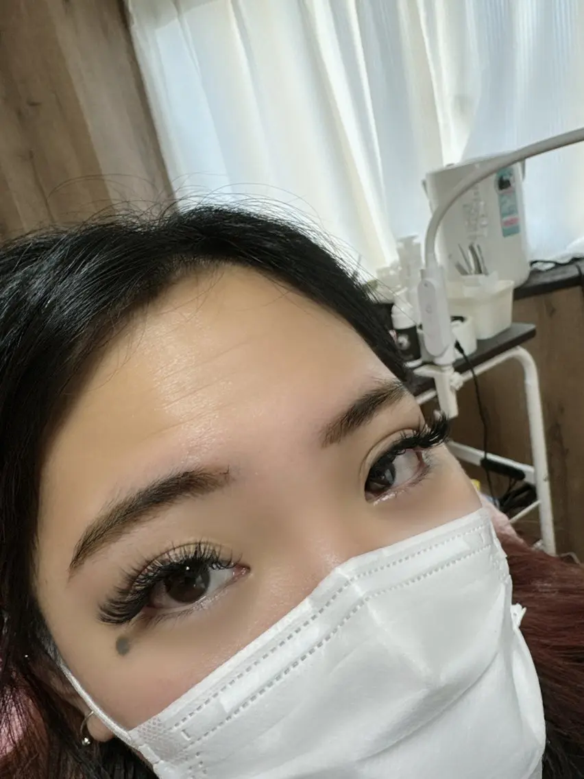 マツエク・マツパ バインドロック ゴージャス 伊藤名紬 マツエク専門のマツエク・マツパデザイン