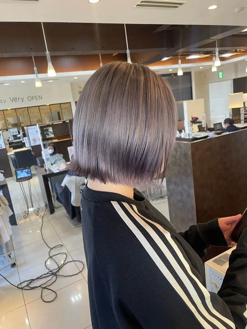ミディアム カラー 🤎韓国ヘア ベージュ まゆか🤎のヘアスタイル